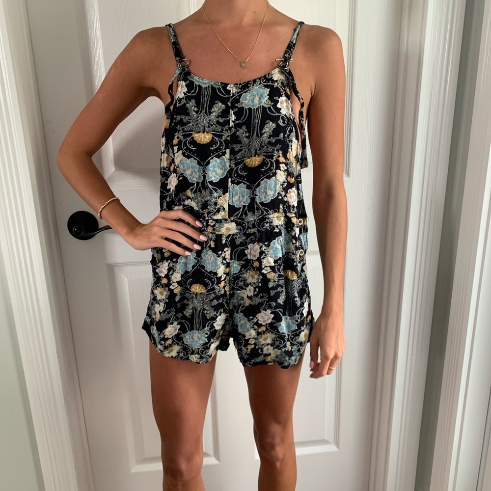 LF romper
